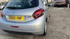 Peugeot 208 1.2 PureTech 82 Active 5dr Petrol Hatchback